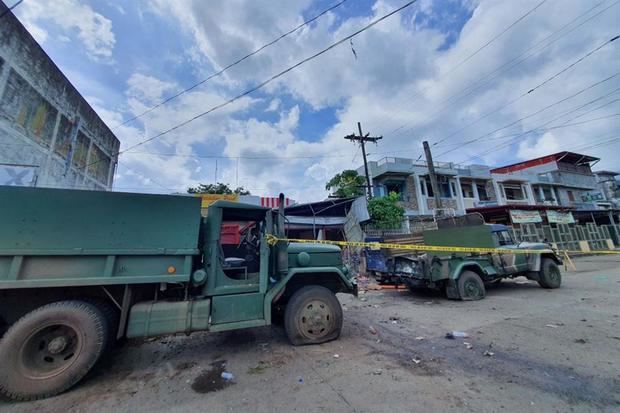 Los responsables detrás del doble atentado suicida de la semana pasada en Jolo, el sur de Filipinas, consiguieron escapar de esa pequeña isla y se cree que están escondidos en Zamboanga. 