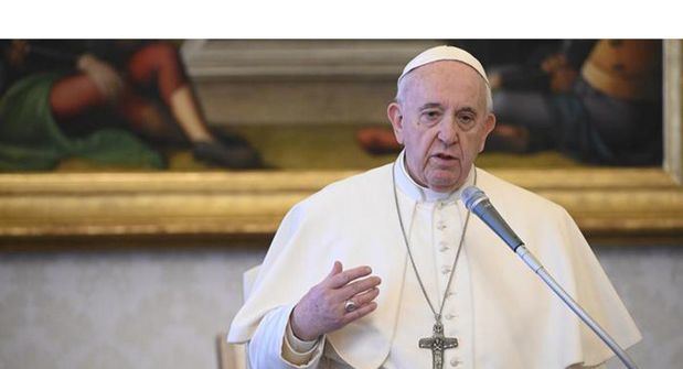 El papa llama a la comunidad internacional a ayudar a Líbano a superar la crisis.
