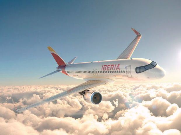Iberia aplica nuevas soluciones innovadoras y sostenibles en la limpieza e higienización de sus aviones.