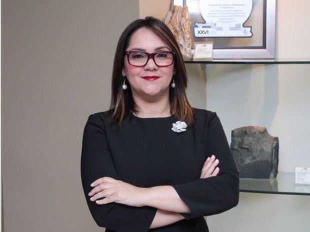 Elizabeth Mena, nueva presidenta de ADOEXPO.