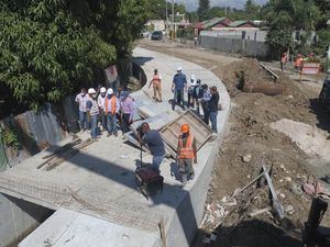 Los trabajos de adecuación del arroyo Tenguerengue, en San Juan de la Maguana, están bastante avanzados.