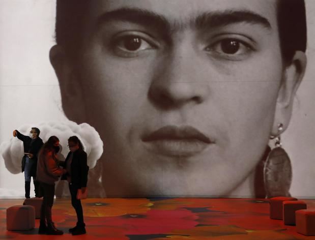 Imagen de archivo de la biografía inmersiva centrada en la vida de la mexicana Frida Kahlo.