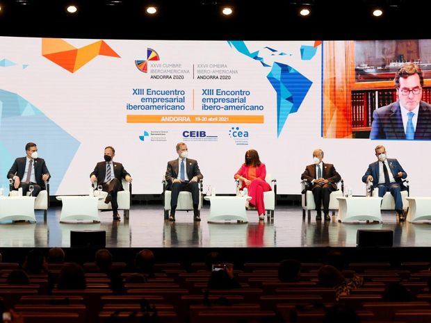 El rey Felipe VI y la secretaria general iberoamericana, Rebeca Grynspan presiden el XIII Encuentro Empresarial Iberoamericano, que tiene lugar en Andorra este martes, en el marco de la XXVII Cumbre Iberoamericana.