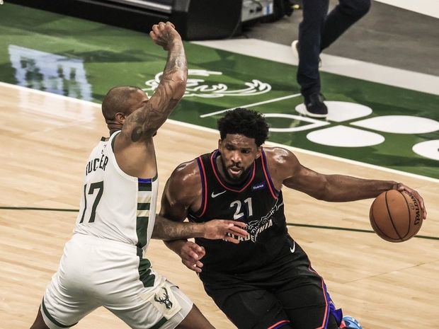 Celtics y Mavericks, al alza, buscan alejarse del torneo de entrada.