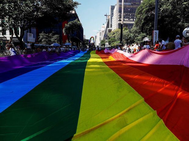 En lugar de la fiesta que en años anteriores llegó a congregar a cerca de tres millones en las calles de Sao Paulo, el orgullo LGBT+ se volvió a expresar en 2021 en un acto virtual.