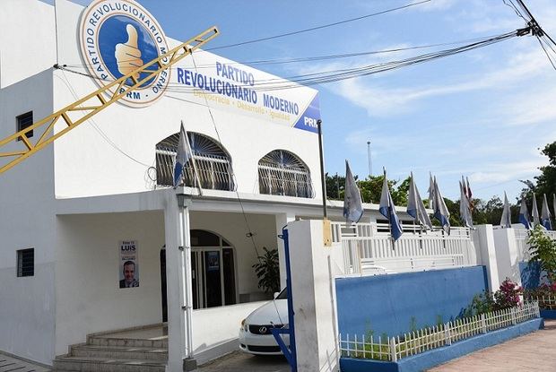 La casa nacional del Partido Revolucionario Dominicano (PRM). 