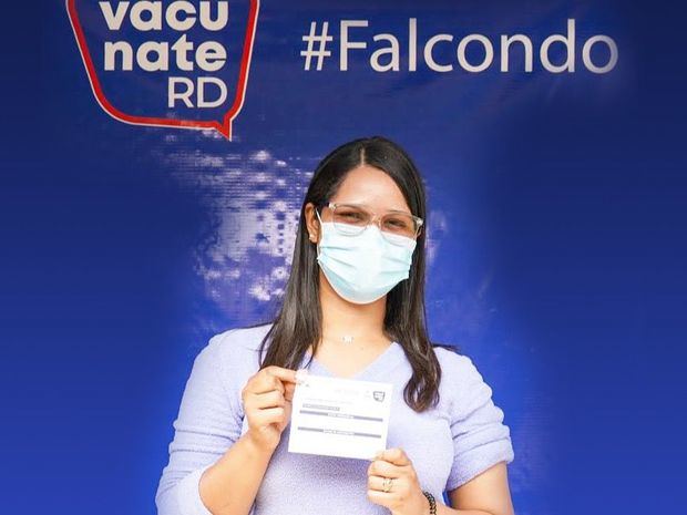 Falcondo apoya jornadas de vacunación.