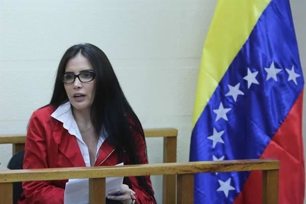Fotografía cedida por Prensa Miraflores que muestra a la ex congresista Aida Merlano durante una audiencia judicial en Caracas (Venezuela).