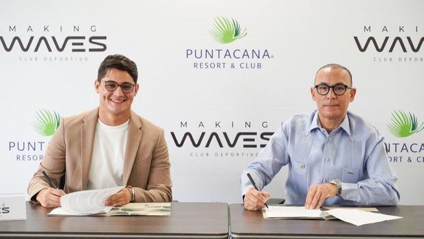 CEO de Making Waves y Puntacana Resort & Club firman acuerdo.