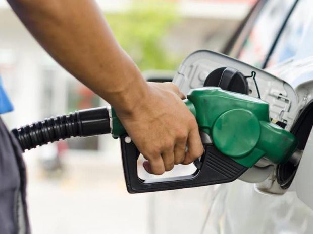 Gobierno mantendrá sin variación precio de los combustibles en la semana del 12 al 18 de febrero.