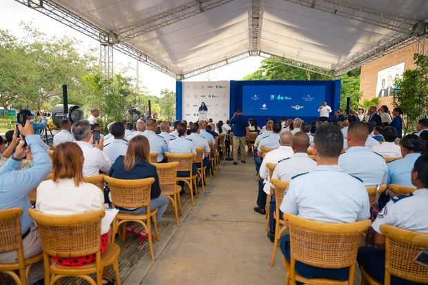 Escena del acto de inauguración.