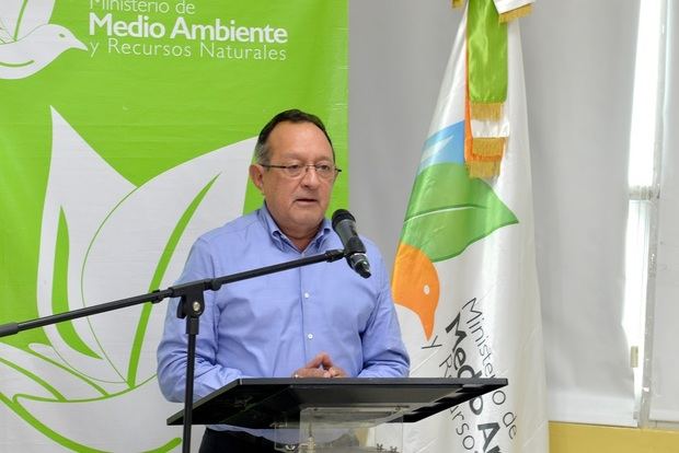 Ministro Ángel Estévez.