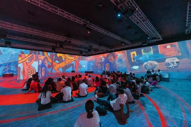 La exposición inmersiva Tovar:  Surrealismo Vivo ha sido visitada ya por 45 mil personas y se anuncia su extensión un mes más, hasta el 6 de julio.