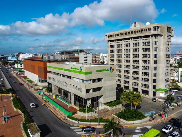 Centro Financiero BHD.