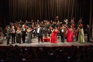 Compañía Lírica Nacional celebra a casa llena sus 45 años en Bellas Artes