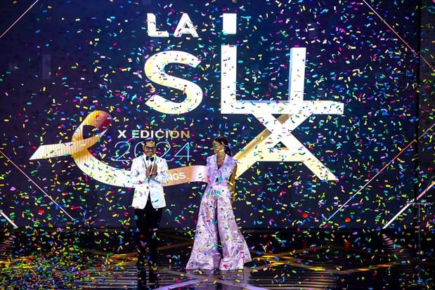 Confettis en el cierre de la ceremonia de X Premios La Silla.