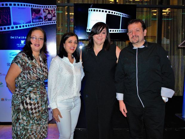 Estela Núñez, Yanet Abreu, Claudia Bienen y Alberto Martín