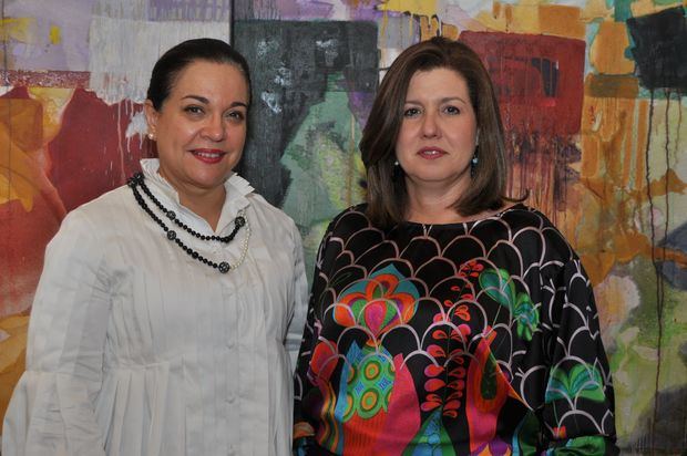 Fabiola Herrera de Valdez, y Lucile Houellemont