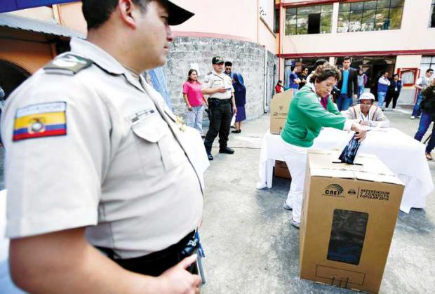 Votaciones en Ecuador
