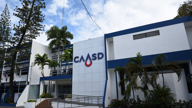 CAASD trabaja para corregir averí­a que afecta más de 60 sectores del GSD.