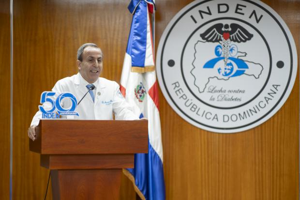 El INDEN gradúa nuevos especialistas al sistema de salud dominicano