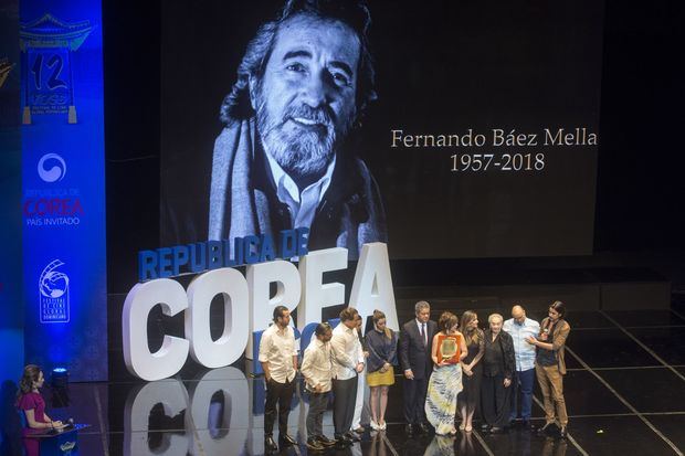 Homenaje a Fernando Báez.
