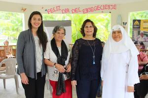 Cementos Cibao celebra Día del Envejeciente en el Centro Geriátrico Margarita Herrera