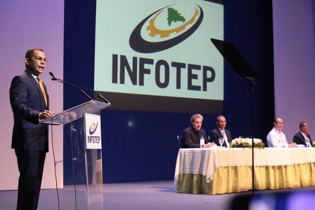 Director general del INFOTEP, Rafael Ovalles.