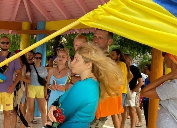 Una ONG dominicana dará refugio a turistas ucranianos varados en el país.