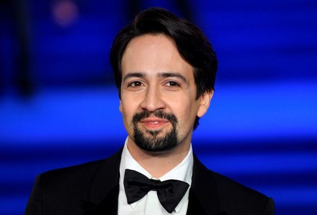 Lin-Manuel Miranda debuta en la Comic-Con de la mano de 'His Dark Materials'.