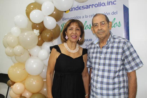 Resaltan trayectoria de Niní Cáffaro, Nandy Rivas y Alicia Baroni en celebración del Día de los Abuelos