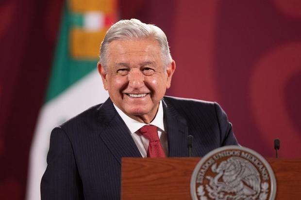 El presidente de México, Andrés Manuel López Obrador, participa en una rueda de prensa matutina, el 13 de abril de 2022 en Palacio Nacional, en la Ciudad de México.