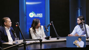 Banco Santa Cruz anuncia segunda temporada del podcast "El Junte Financiero" para 2024
