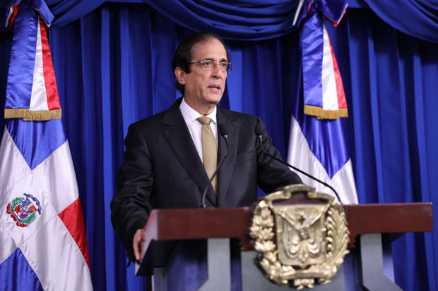 ministro de la Presidencia, Gustavo Montalvo.