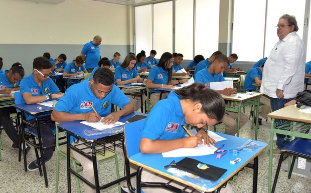  El Ministerio de Educación de la República Dominicana, anunció que se celebrará en nuestro país la XXI Olimpiada de Matemática de Centro América y el Caribe.