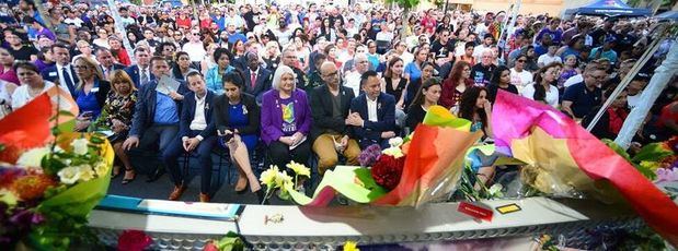 La ciudad de Orlando, en el centro de Florida (EE.UU.), rindió tributo este miércoles a las 49 víctimas mortales del tiroteo ocurrido hace tres años en el club Pulse.