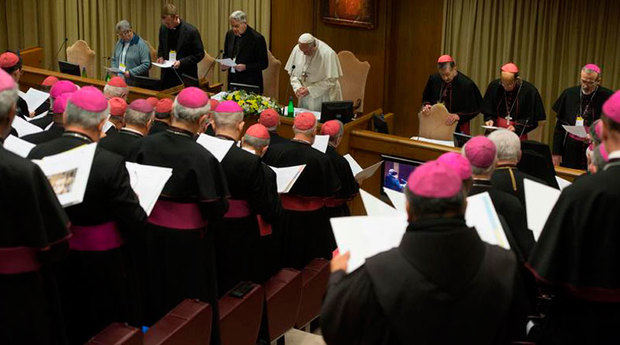 El papa y los obispos entonaron 'mea culpa' por abusos en cumbre vaticana. 