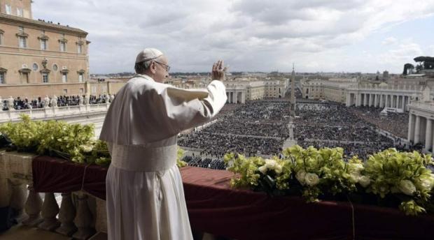 El Papa durante la bendición Urbi et Orbi 