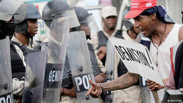 La Policía haitiana libera a dos dominicanos secuestrados horas antes.