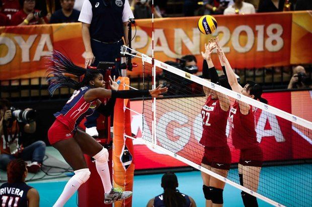 RD derrota a Rusia por primera vez en voleibol femenino.