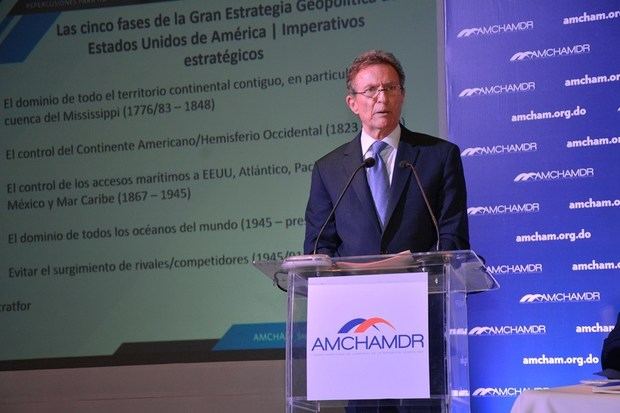 Roberto Álvarez sugiere gobierno transparente los acuerdos comerciales internacionales