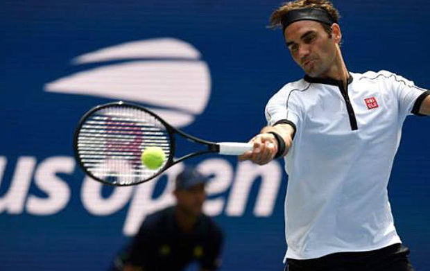Roger Federer avanzó a los cuartos de final del Abierto de Estados Unidos por 13ra ocasión en su carrera.