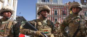 Militares se retiran de sede del Ejecutivo de Bolivia tras 