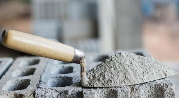 Constructores de viviendas afirman que el cemento ha aumentado casi un 50 % en cuatro años.
