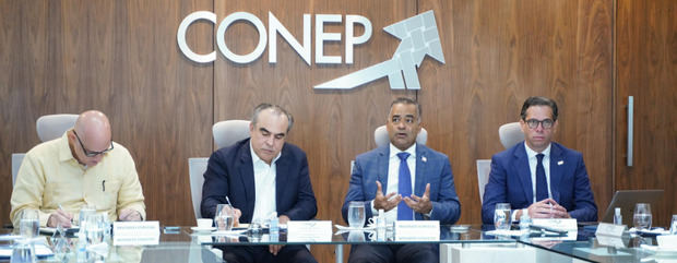 Gobierno presenta plan Meta RD 2036 a la junta directiva del Conep.