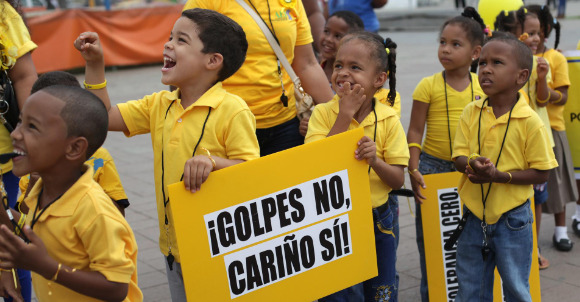 Unicef alerta que el proyecto del código penal dominicano 'sugiere' violencia en menores.