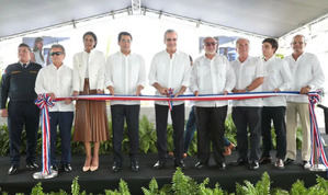 Abinader asiste a inauguración segunda etapa complejo turístico Cana Rock Star