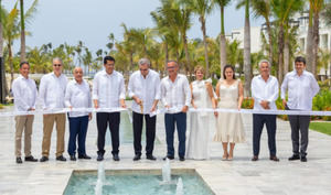 Inauguran hotel Secrets Tides Punta Cana; Collado sostiene RD «sigue de moda»