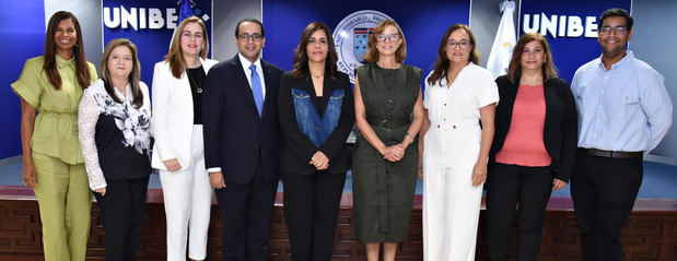 Wanda Montero , Milagros Leite, Milagros López , Sebastian Pichardo, Madelyn Martínez , Maribel Medina Mejia, Leny Matos, Mayjo Gutiérrez y Sebastian Feliz.