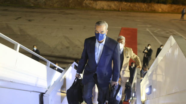 Presidente Abinader viajó a Madrid donde agotará una intensa agenda de trabajo en el marco de FITUR 2022.